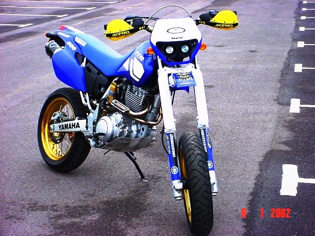 Yamaha TT600R Supermoto
